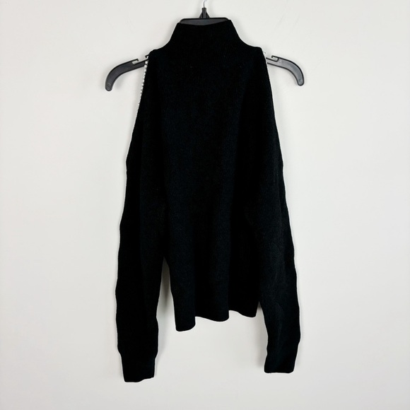 ASTR The Label Tori Sweater in Black Size S - Picture 5 of 11